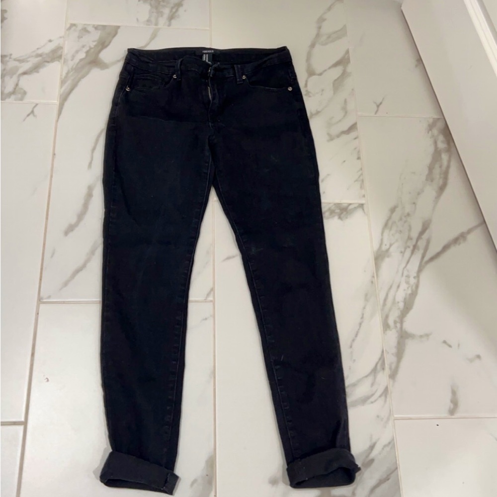 Size 27 black skinny Jean